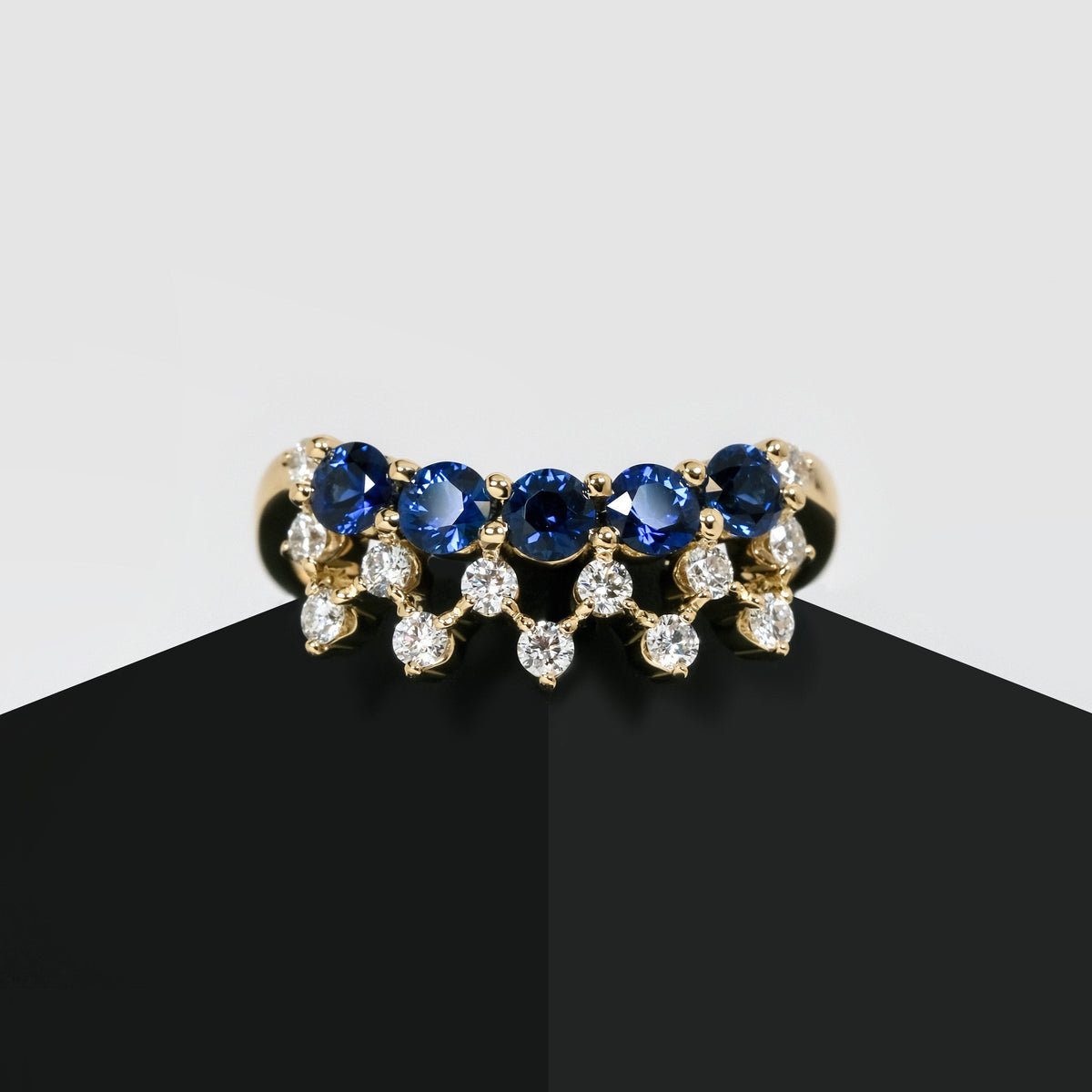 CINQ Sapphire Ring - LARICH
