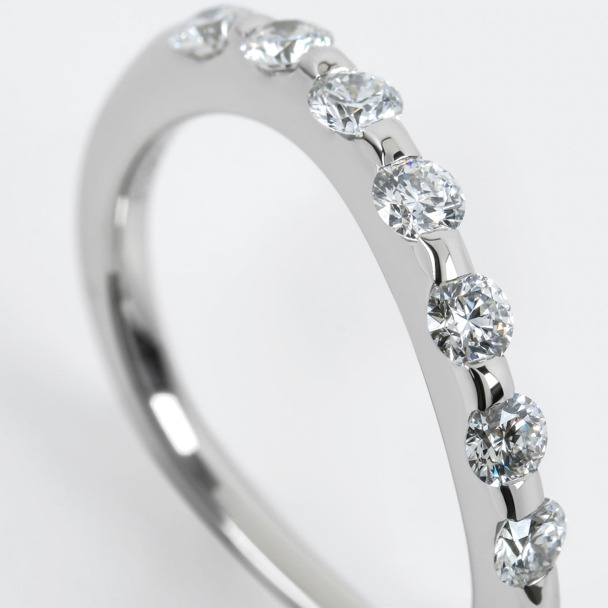 THE FLOW Diamond Ring - LARICH